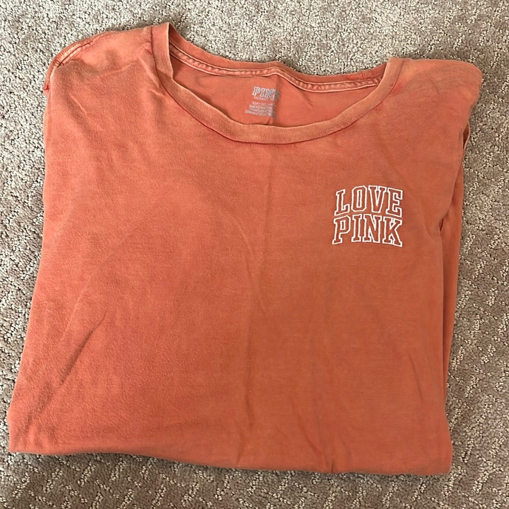 PINK T-shirt